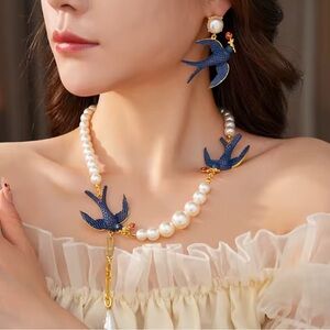 Vintage Swallow Pearl Gold Couture Necklace Earrings Set